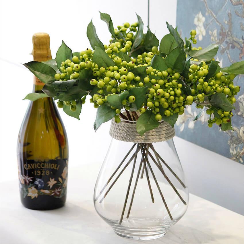 Branches de fausses cerises