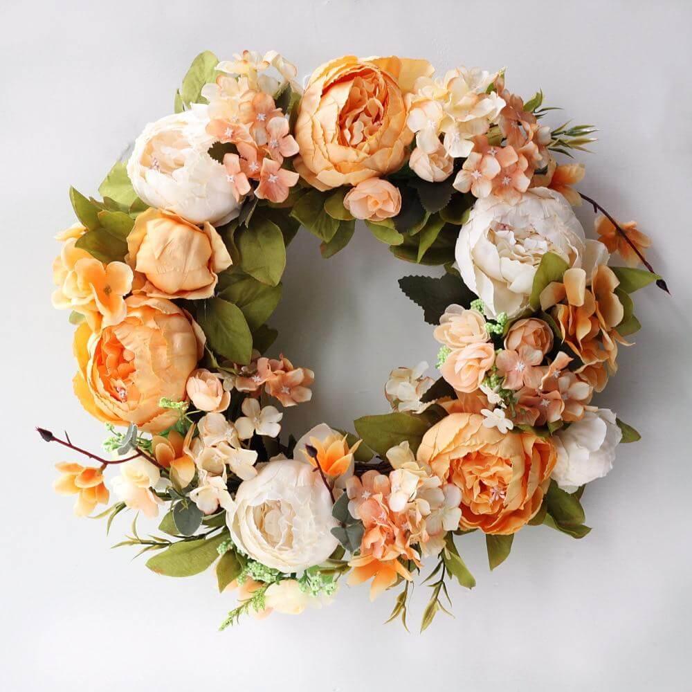 Couronne de fleurs orange